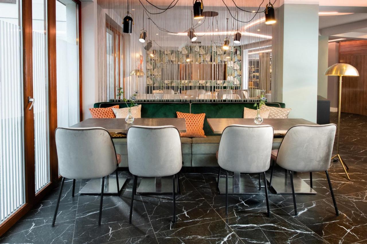 Leonardo Boutique Hotel Krakow City Center Bagian luar foto