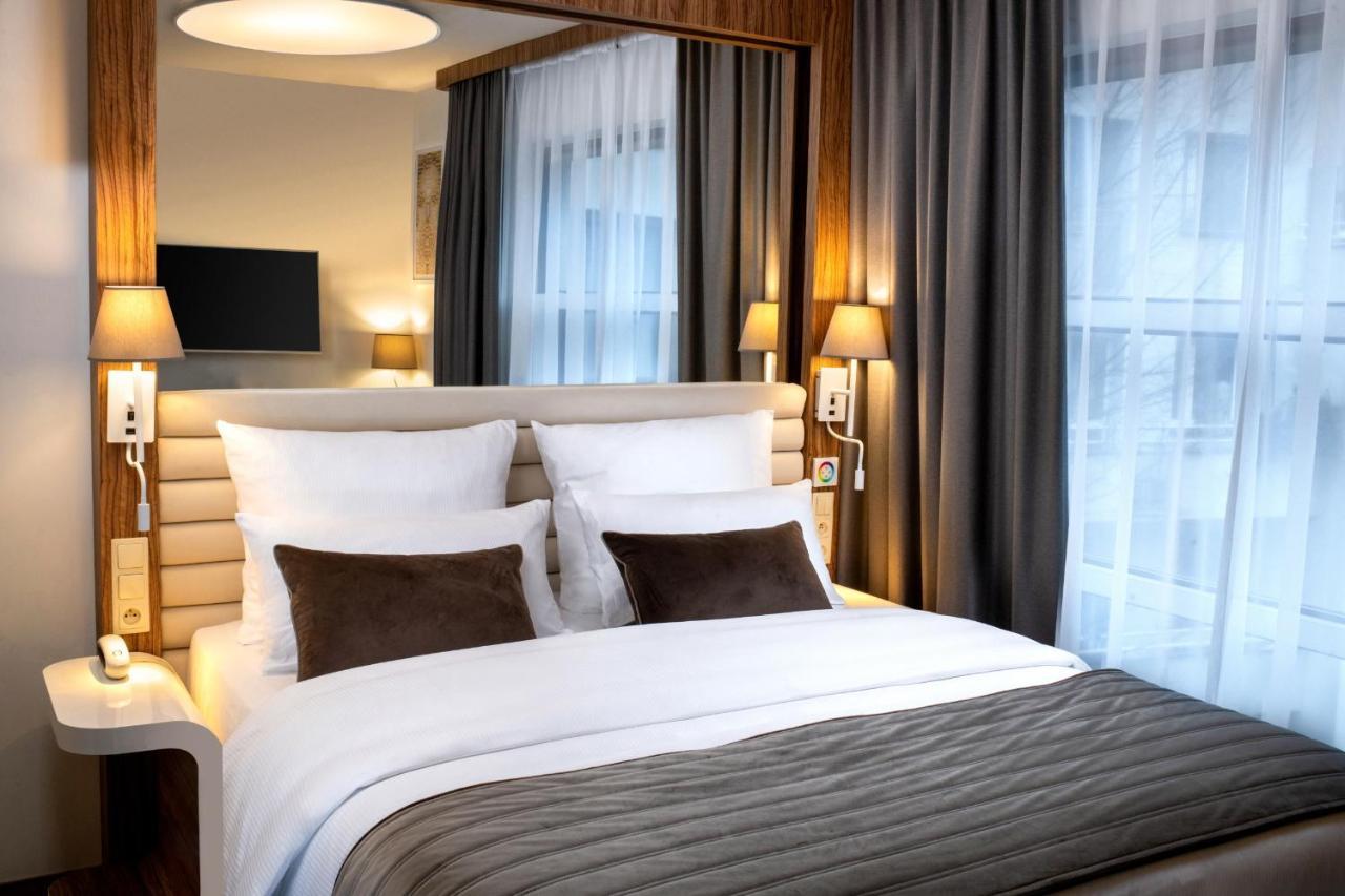 Leonardo Boutique Hotel Krakow City Center Bagian luar foto