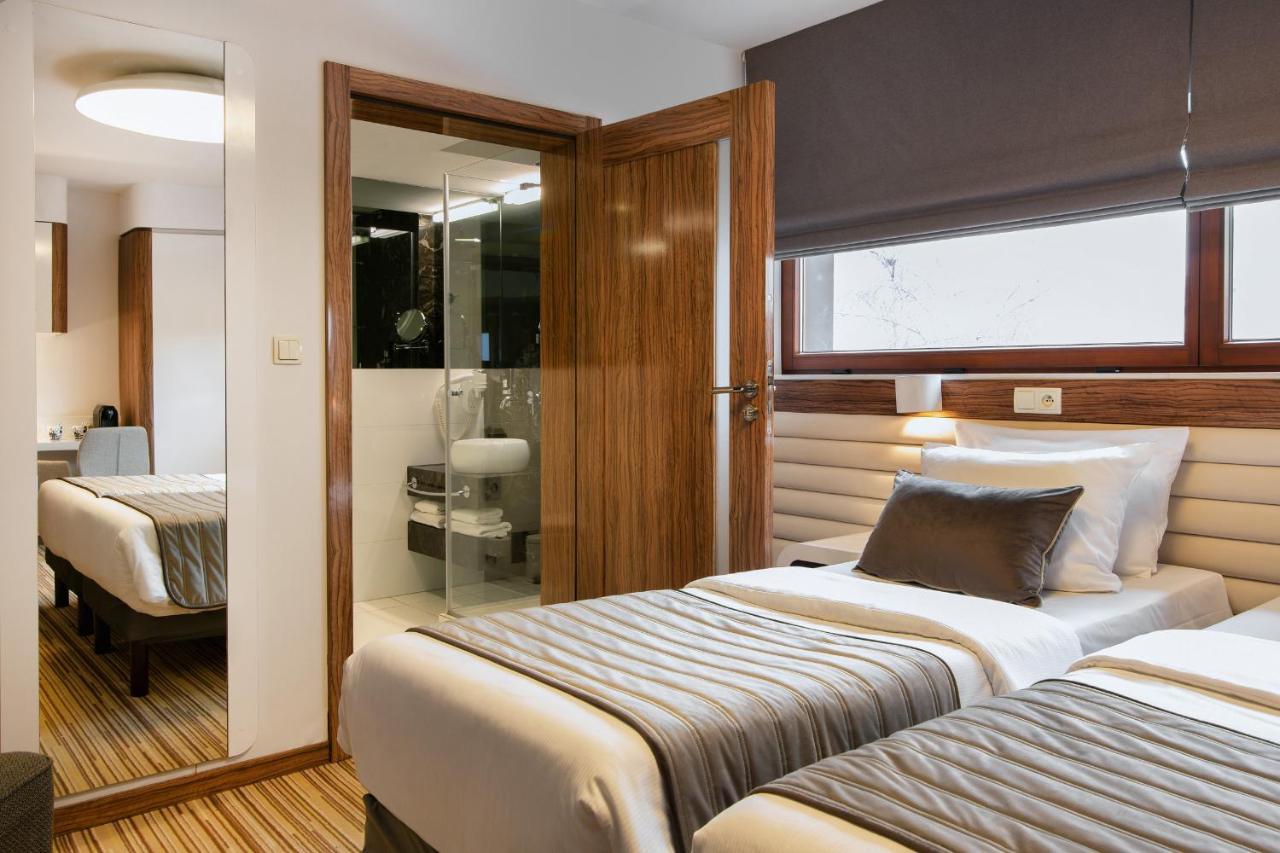 Leonardo Boutique Hotel Krakow City Center Bagian luar foto
