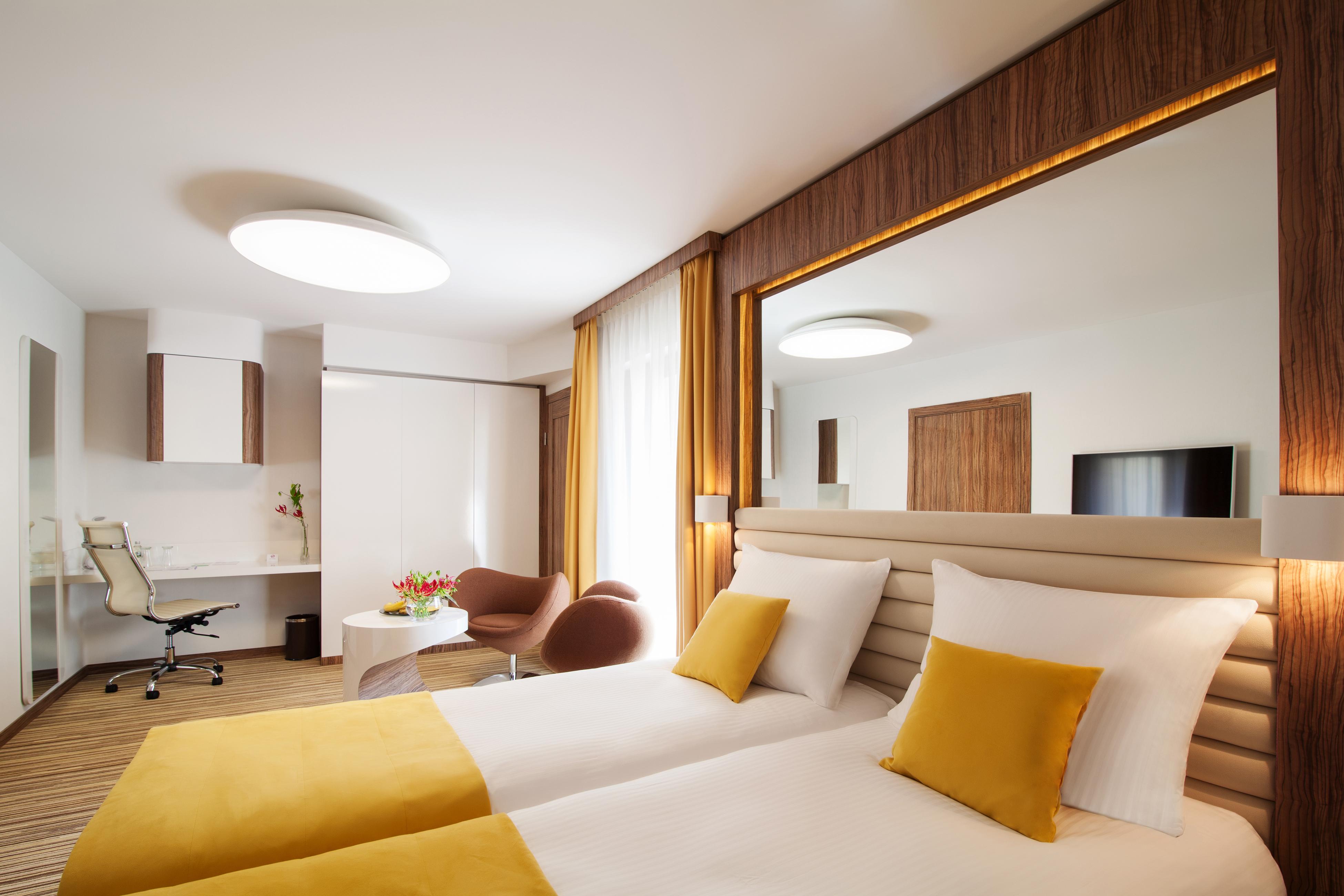 Leonardo Boutique Hotel Krakow City Center Bagian luar foto
