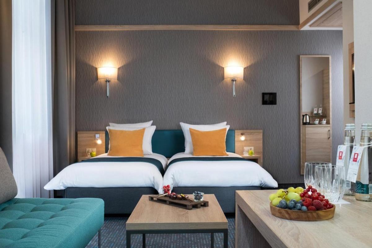 Leonardo Boutique Hotel Krakow City Center Bagian luar foto